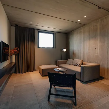 Coliving - Bord De Meuse - L'écrin Hotel