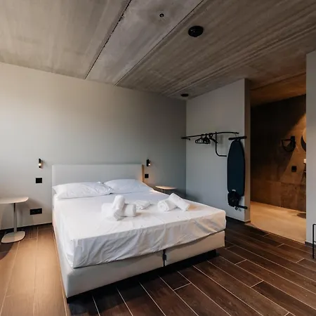 Coliving - Bord De Meuse - L'ecrin Hotel Oupeye