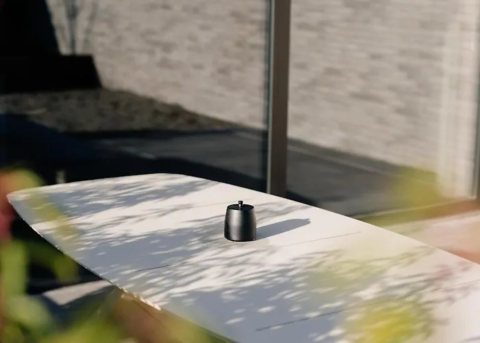 Hotel Coliving - Bord De Meuse - L'ecrin Oupeye