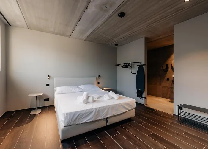 Coliving - Bord De Meuse - L'ecrin Hotel Oupeye